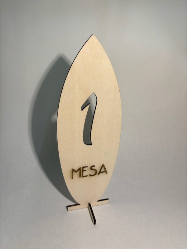 MESERO SURF EN MADERA PERSONALIZADO BODA