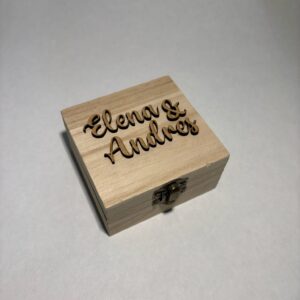 CAJA PORTAALIANZAS EN MADERA PERSONALIZADO